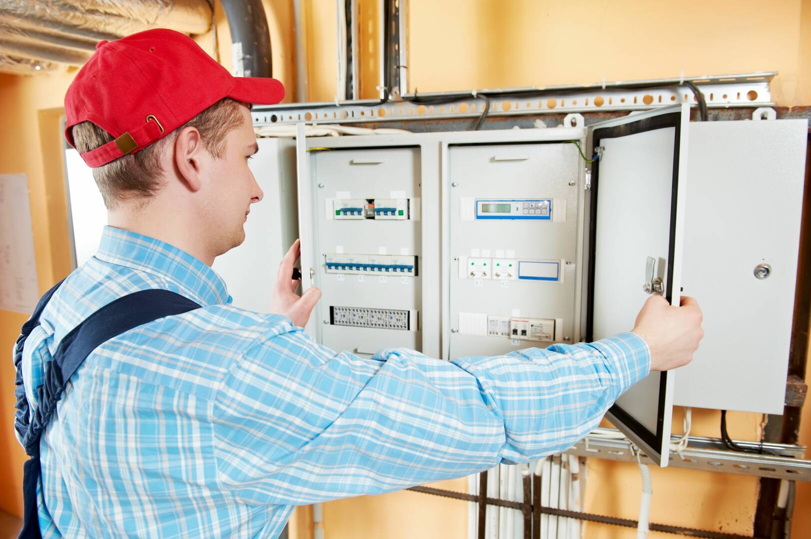 Find Electricians Lincoln CA
